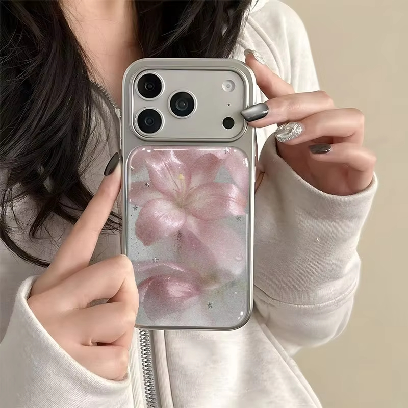Phone Cases Iphone 13 - ピンクのユリ模様が施された、ドロップ防止・耐衝撃性に優れたiPhone用背面ケース。対応機種：iPhone Duo 18、17、Air 16Plus、15、14、13、12、11 Pro Max。