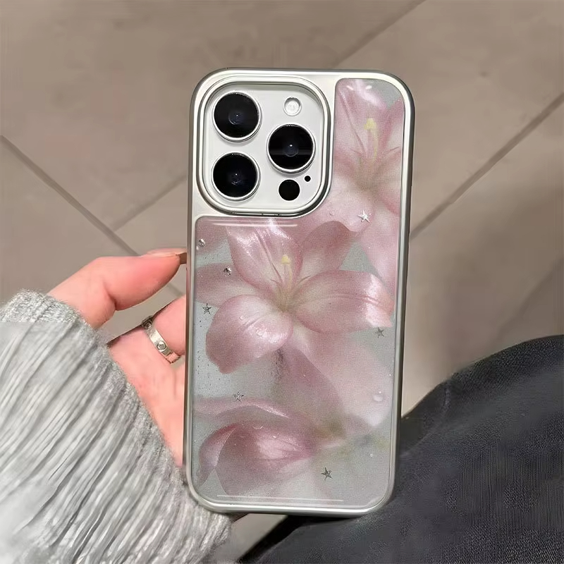 ピンクのユリ模様が施された、ドロップ防止・耐衝撃性に優れたi - Phone Cases Iphone 13 のレビューと価格